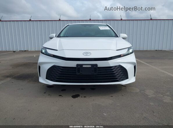 4T1DAACK4TU672346 2026 TOYOTA CAMRY White უკანა სალონის ხედი