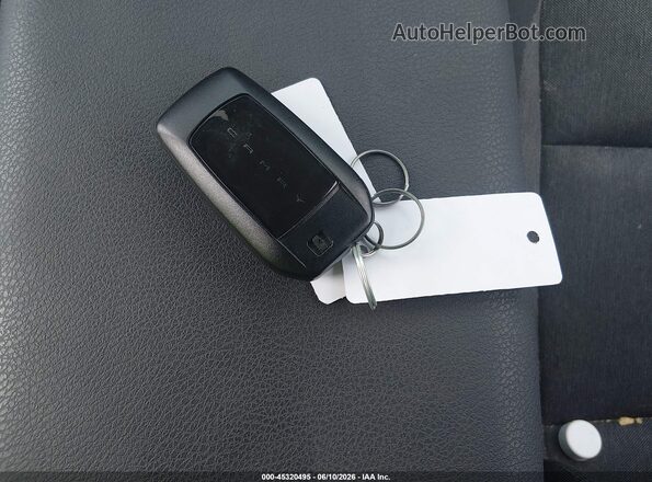 4T1DAACK4TU698039 2026 TOYOTA CAMRY Серый Вид панели приборов