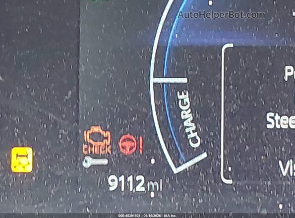 4T1DAACK5SU025646 2025 TOYOTA CAMRY White Widok tylnych siedzeń