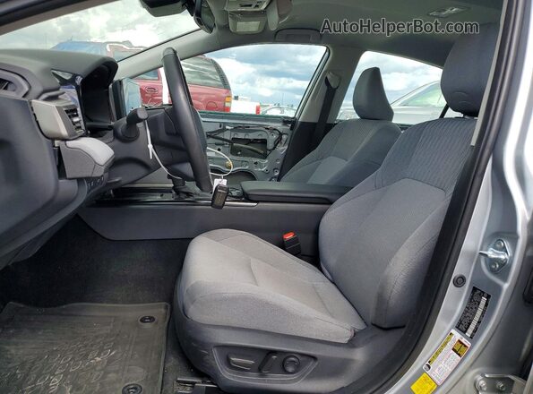 4T1DAACK5SU075964 2025 TOYOTA CAMRY Серебряный 