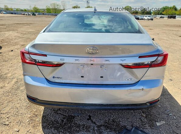 4T1DAACK5SU134768 2025 TOYOTA CAMRY Gray უკანა ხედი