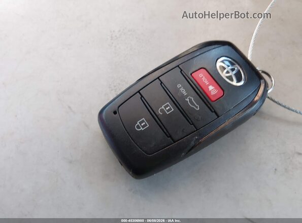 4T1DAACK5SU151067 2025 TOYOTA CAMRY Silver Առջևի վահանակի տեսք
