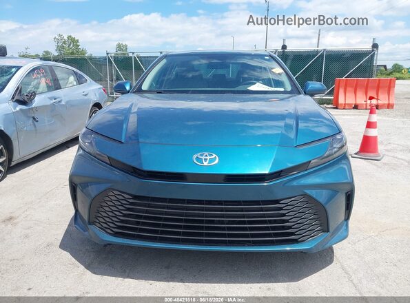 4T1DAACK5SU151781 2025 TOYOTA CAMRY Blue Սարքավորումների վահանակի տեսք
