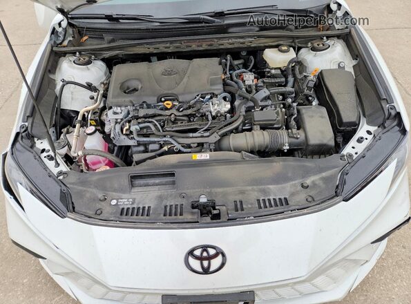 4T1DAACK5SU154423 2025 TOYOTA CAMRY White Вид задньої частини салону