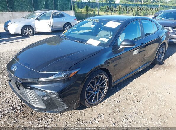 4T1DAACK5SU162053 2025 TOYOTA CAMRY Black Vista tres cuartos delantera izquierda