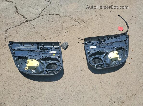 4T1DAACK5SU519232 2025 TOYOTA CAMRY Black Vista del compartimento del motor
