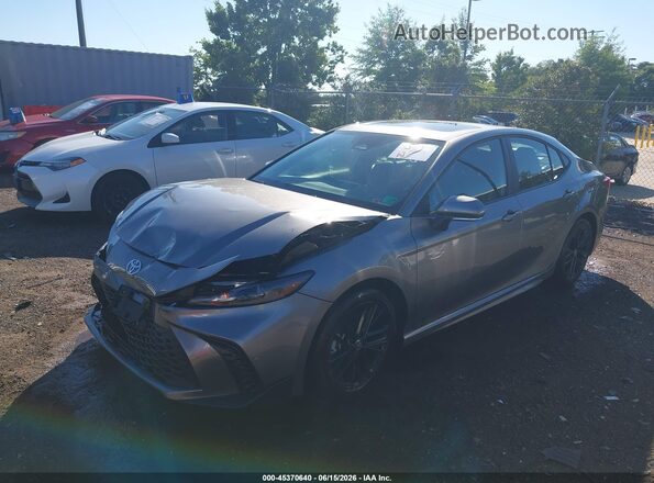 4T1DAACK5SU613630 2025 TOYOTA CAMRY Gray Առջևի ձախ երեք քառորդ տեսարան