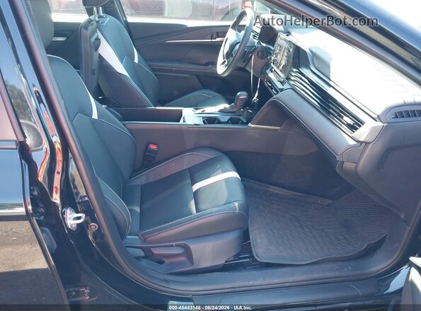 4T1DAACK5SU623901 2025 TOYOTA CAMRY Black Սալոնի դիմացի տեսք