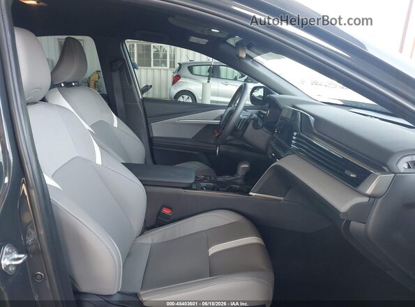 4T1DAACK5SU648684 2025 TOYOTA CAMRY Gray Vista interior delantera