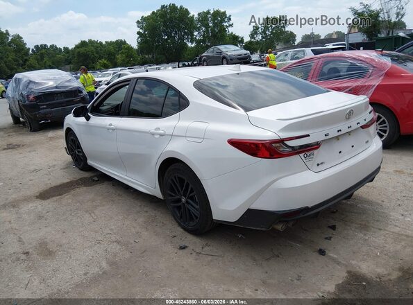 4T1DAACK5TU667835 2026 TOYOTA CAMRY White Задня ліва чверть