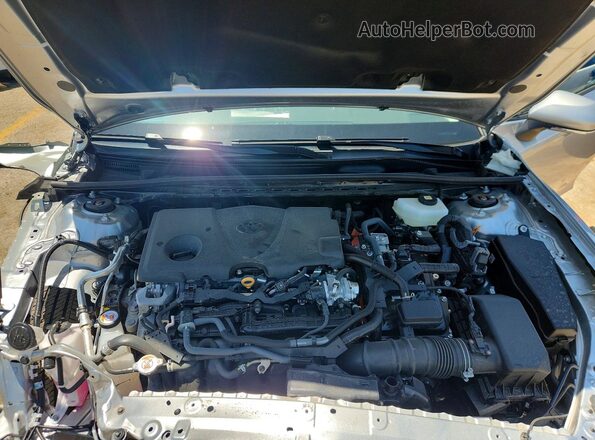 4T1DAACK5TU696025 2026 TOYOTA CAMRY Silver Widok wnętrza z tyłu