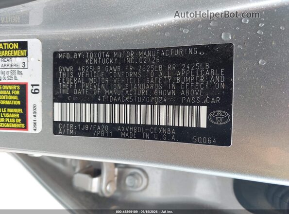 4T1DAACK5TU707024 2026 TOYOTA CAMRY Silver Շարժիչի բաժամունքի տեսք