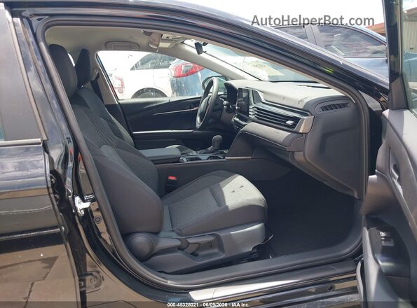 4T1DAACK5TU718671 2026 TOYOTA CAMRY Black Front interior view