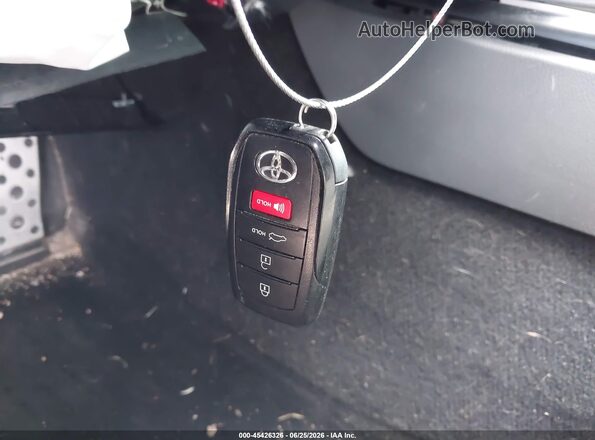 4T1DAACK6SU005390 2025 TOYOTA CAMRY Blue Widok deski rozdzielczej