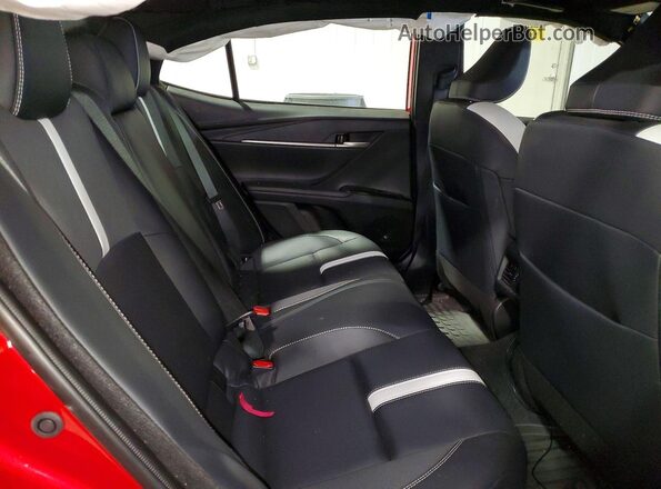 4T1DAACK6SU081059 2025 TOYOTA CAMRY Red Vista de los asientos traseros