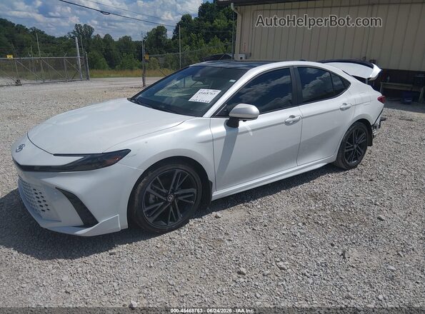 4T1DAACK6SU115419 2025 TOYOTA CAMRY White Przód lewy