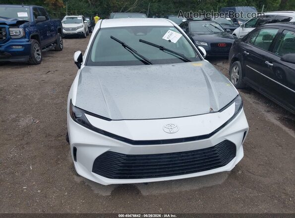 4T1DAACK6SU130910 2025 TOYOTA CAMRY White ხელსაწყოთა პანელის ხედი