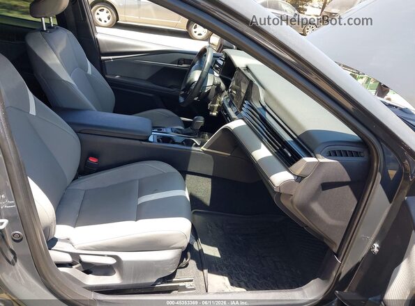 4T1DAACK6SU169450 2025 TOYOTA CAMRY Gray წინა სალონის ხედი