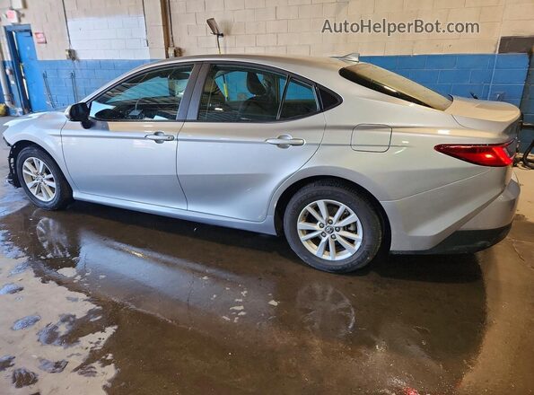 4T1DAACK6SU507705 2025 TOYOTA CAMRY Silver 