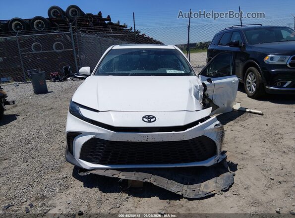 4T1DAACK6SU609389 2025 TOYOTA CAMRY White Սալոնի հետևի տեսք