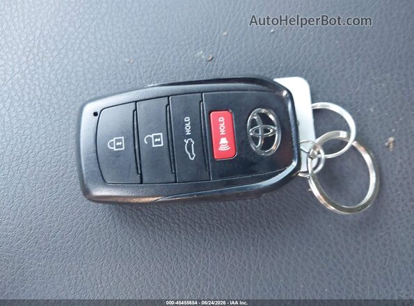 4T1DAACK6TU214209 2026 TOYOTA CAMRY Синий Вид панели приборов