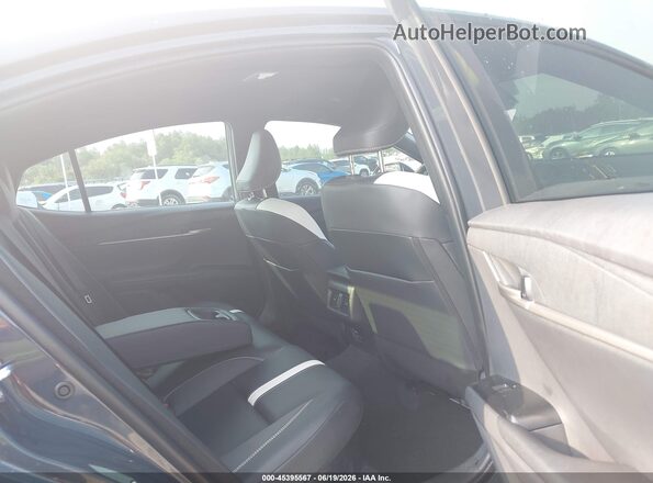 4T1DAACK6TU693294 2026 TOYOTA CAMRY Gray Widok naklejki z numerem VIN