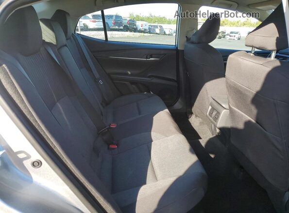 4T1DAACK6TU697555 2026 TOYOTA CAMRY Silver Vista de los asientos traseros