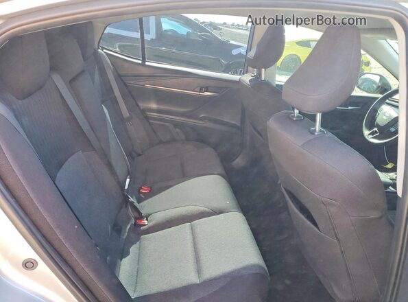 4T1DAACK7SU025485 2025 TOYOTA CAMRY Silver Widok tylnych siedzeń
