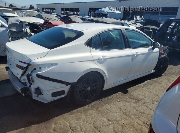 4T1DAACK7SU096198 2025 TOYOTA CAMRY White Задня права чверть