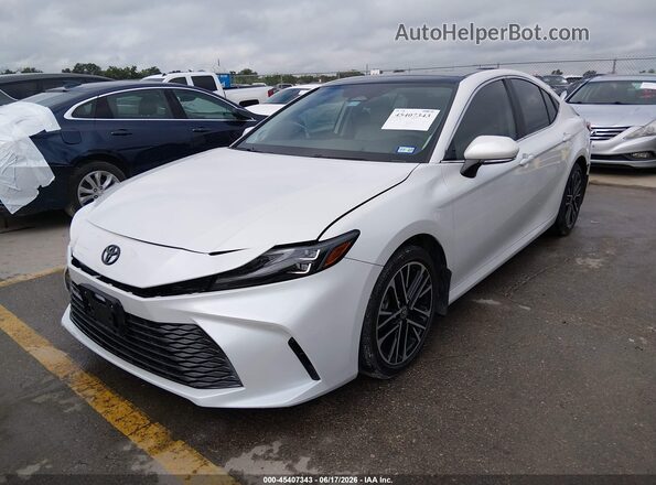 4T1DAACK7SU117356 2025 TOYOTA CAMRY White Front left
