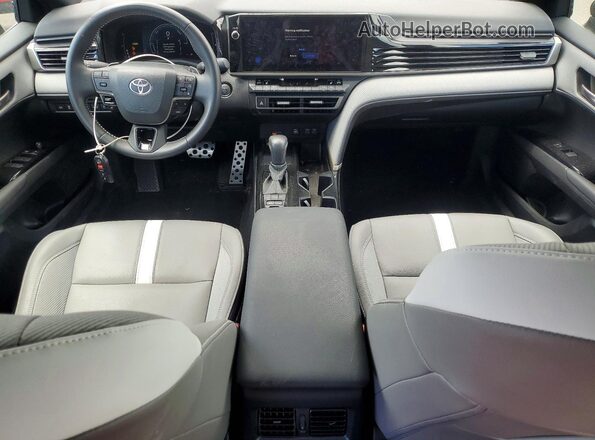 4T1DAACK7SU181736 2025 TOYOTA CAMRY Black Widok deski rozdzielczej