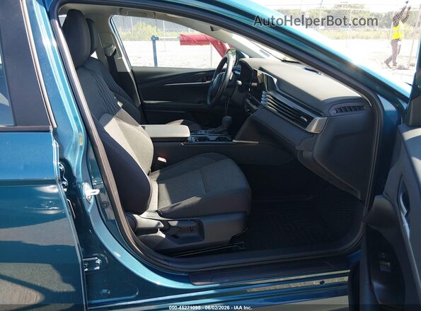 4T1DAACK7SU505218 2025 TOYOTA CAMRY Blue Widok wnętrza z przodu