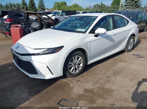 4T1DAACK7SU512864 2025 TOYOTA CAMRY White Vista tres cuartos delantera izquierda