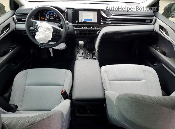 4T1DAACK7SU628369 2025 TOYOTA CAMRY Black Առջևի վահանակի տեսք