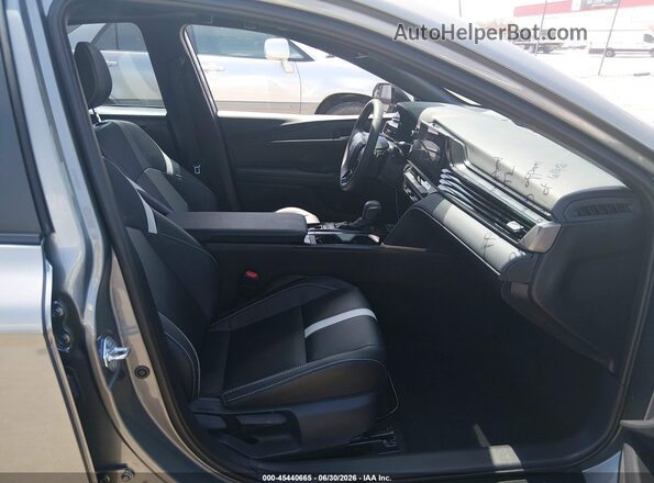4T1DAACK7TU278484 2026 TOYOTA CAMRY Silver წინა სალონის ხედი