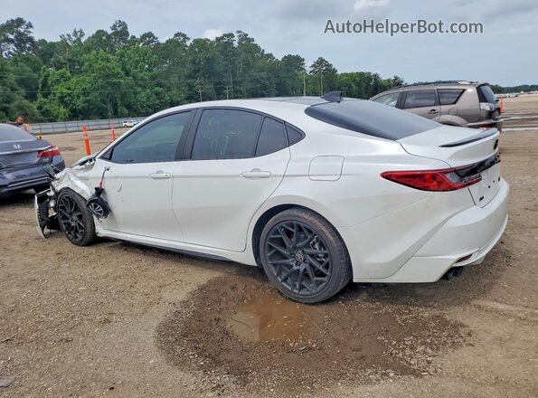 4T1DAACK7TU675645 2026 TOYOTA CAMRY White Задня ліва чверть