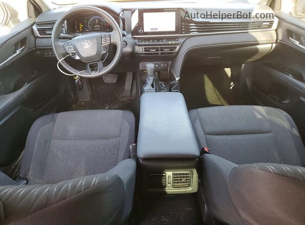 4T1DAACK8SU031974 2025 TOYOTA CAMRY Black Vista del salpicadero