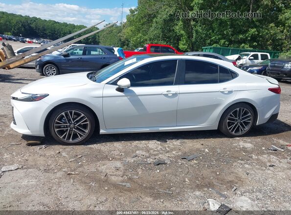 4T1DAACK8SU097831 2025 TOYOTA CAMRY White Vista interior de 360 grados