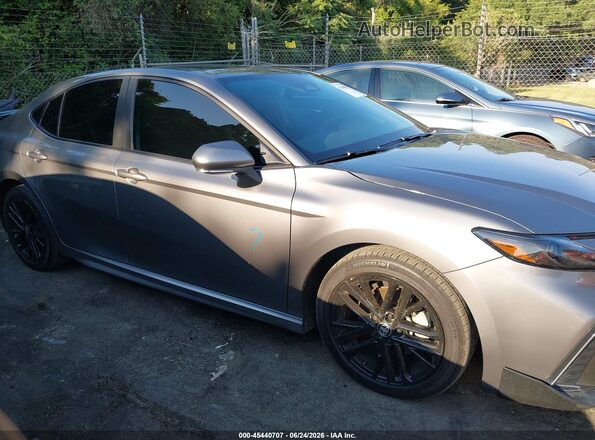 4T1DAACK8SU520195 2025 TOYOTA CAMRY Gray Widok wnętrza z tyłu