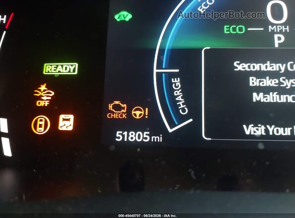 4T1DAACK8SU520195 2025 TOYOTA CAMRY Gray Widok tylnych siedzeń