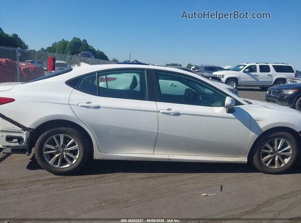4T1DAACK8SU575701 2025 TOYOTA CAMRY White Սալոնի 360 աստիճան տեսք