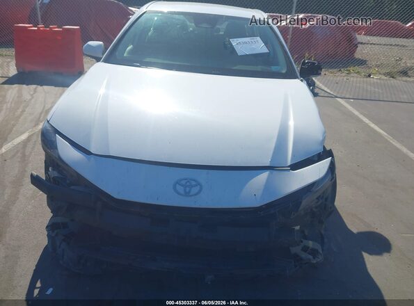 4T1DAACK8SU575701 2025 TOYOTA CAMRY White Սալոնի հետևի տեսք
