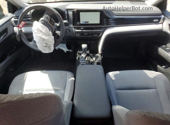 4T1DAACK8SU631149 2025 TOYOTA CAMRY Gray Widok deski rozdzielczej
