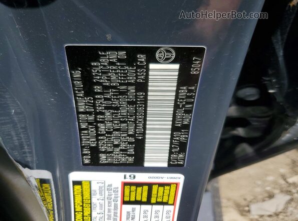 4T1DAACK8SU631149 2025 TOYOTA CAMRY Gray Widok komory silnika