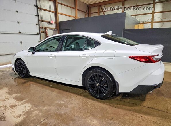 4T1DAACK8SU640577 2025 TOYOTA CAMRY Белый 