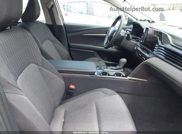 4T1DAACK8TU260365 2026 TOYOTA CAMRY Black Вид салону спереду