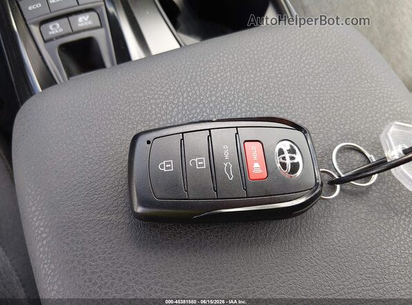 4T1DAACK8TU282477 2026 TOYOTA CAMRY Серый Вид панели приборов