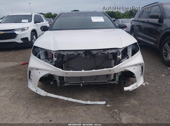 4T1DAACK8TU288702 2026 TOYOTA CAMRY White Սարքավորումների վահանակի տեսք