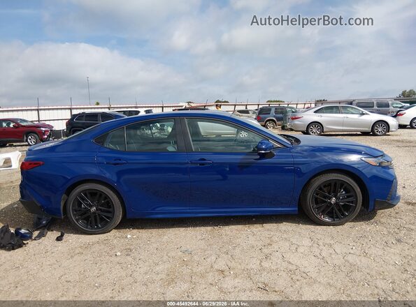 4T1DAACK8TU319253 2026 TOYOTA CAMRY Blue Widok wnętrza 360 stopni