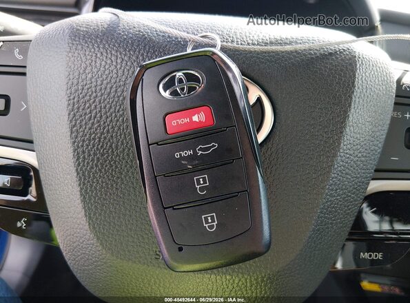 4T1DAACK8TU319253 2026 TOYOTA CAMRY Blue Widok deski rozdzielczej